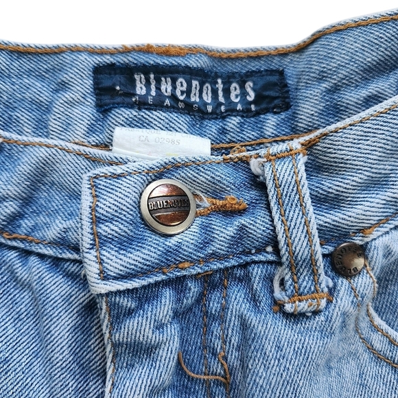 Vintage Bluenotes Light Blue Frayed Jean Shorts - Picture 3 of 3